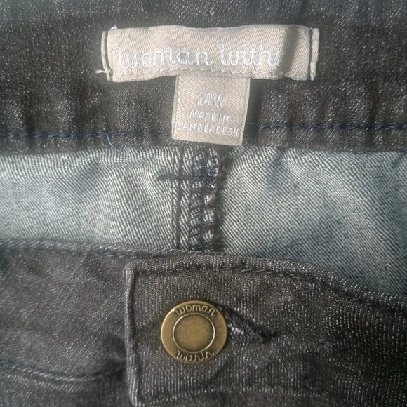 Woman Within 24W Black Denim Capri Jeans Button/Zip Close 2x/3x - Picture 3 of 8